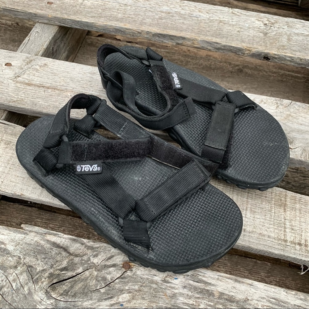 Teva 1536 classic black strappy sport sandals